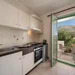 Minas Apartman Divaráta