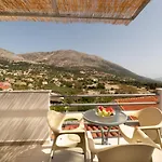 Apartament Minas