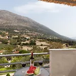 Apartament Minas