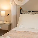 Apartament Minas *