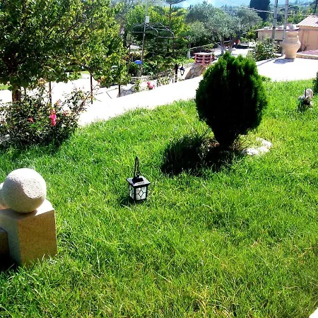 Apartment Minas Divarata