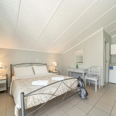 Apartment Minas Divarata
